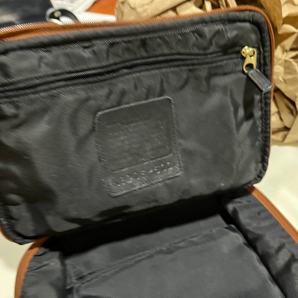 1990 Vintage Coach Leather Dop kit or Cosmetic Traveler -GUC - Picture 6 of 9